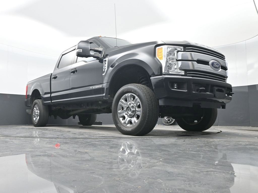 Used 2017 Ford F350 Lariat w/ Lariat Value Package image 33