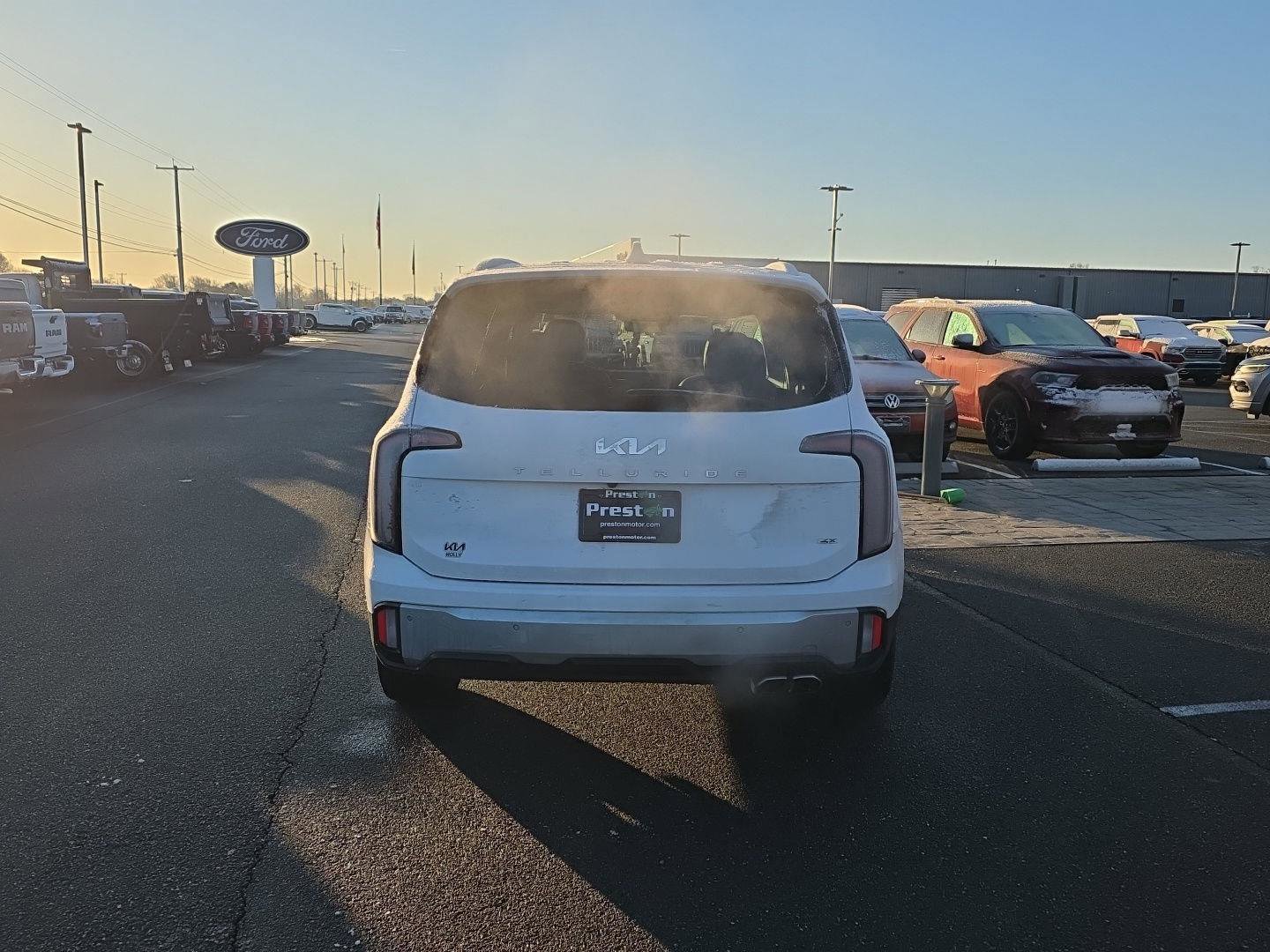 Used 2024 Kia Telluride SX Prestige AWD/4WD image 18