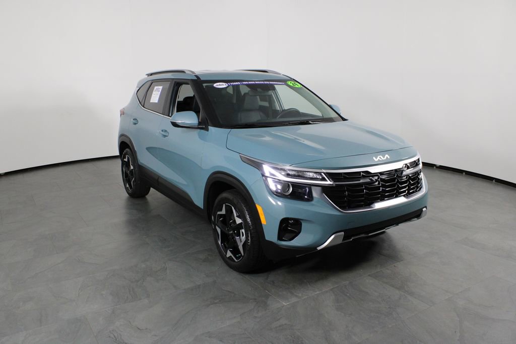 Used 2024 Kia Seltos EX image 4