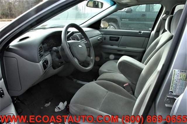 Used 2006 Ford Taurus SE FWD image 7