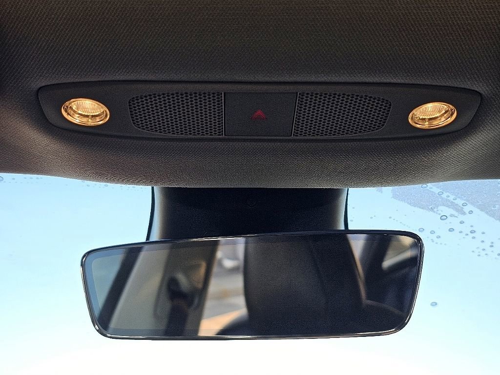 Used 2018 Tesla Model 3 Long Range image 26