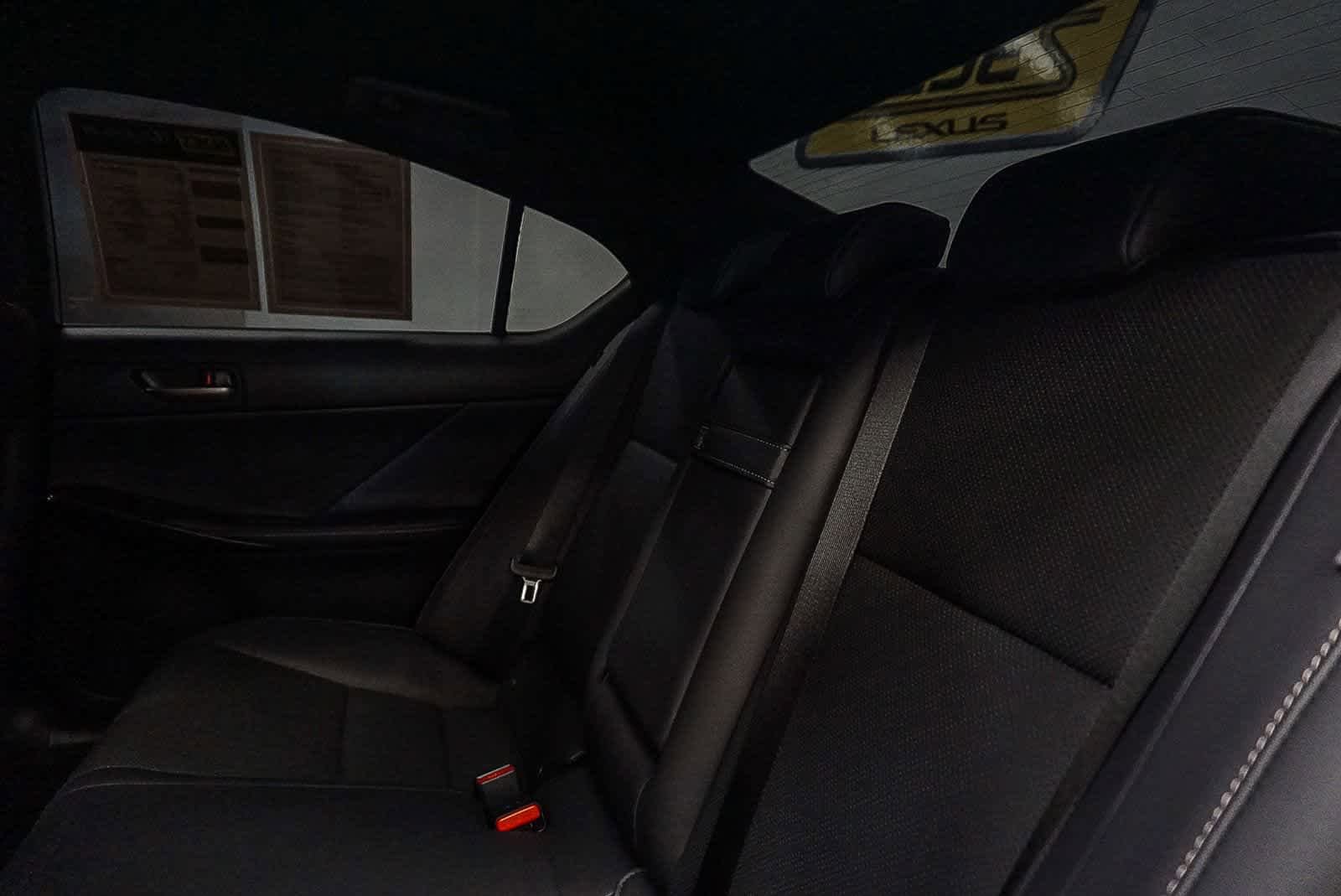 Certified 2025 Lexus IS 300 F Sport RWD image 18