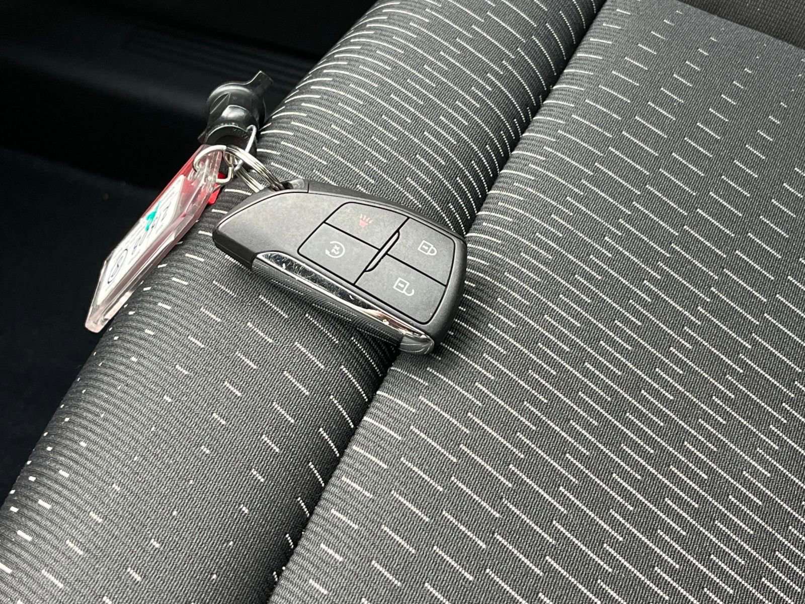 Used 2025 Chevrolet Equinox LT image 22