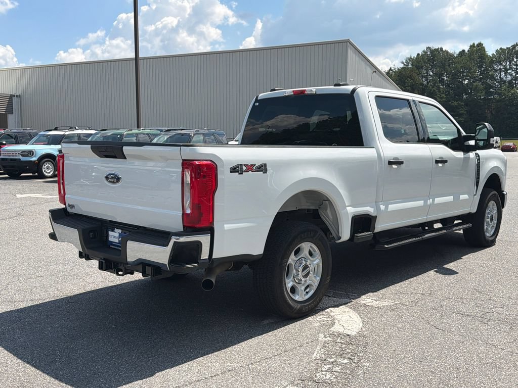 Used 2025 Ford F250 XLT AWD/4WD image 7
