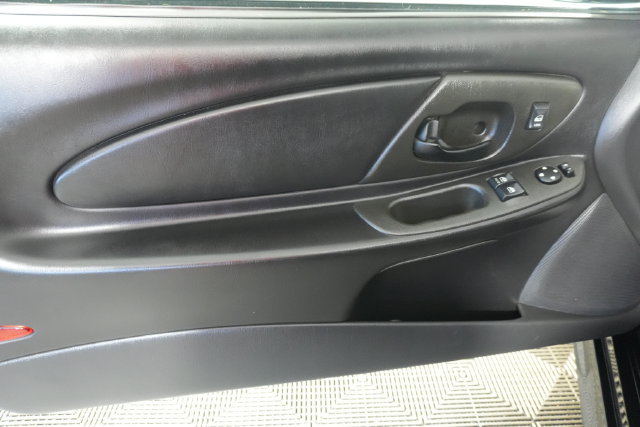 Used 2004 Chevrolet Monte Carlo SS w/ Preferred Equipment Group FWD image 24