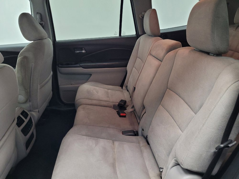 Used 2019 Honda Pilot EX image 18