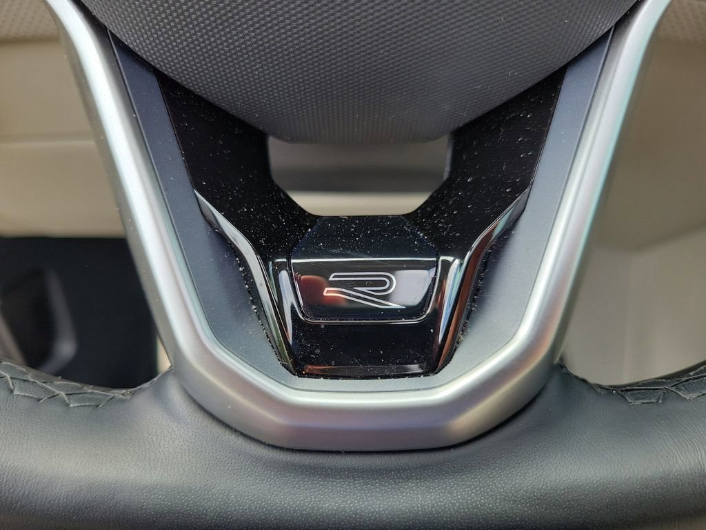 Used 2024 Volkswagen Atlas SEL Premium R-Line AWD/4WD image 32