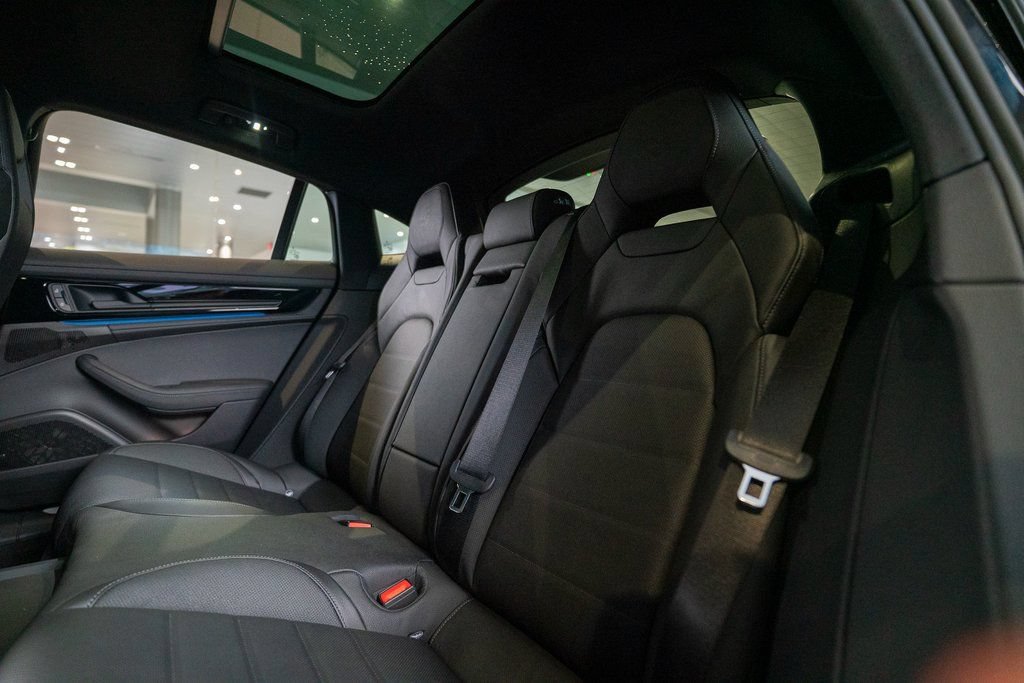 New 2026 Porsche Panamera 4 AWD/4WD image 34