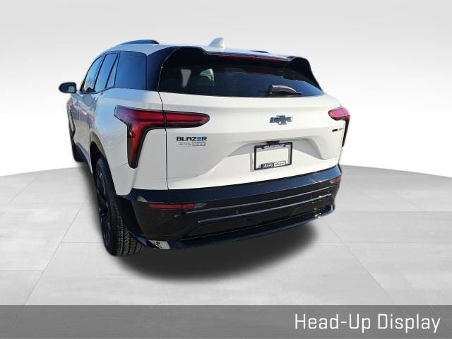 Used 2024 Chevrolet Blazer EV RS image 21