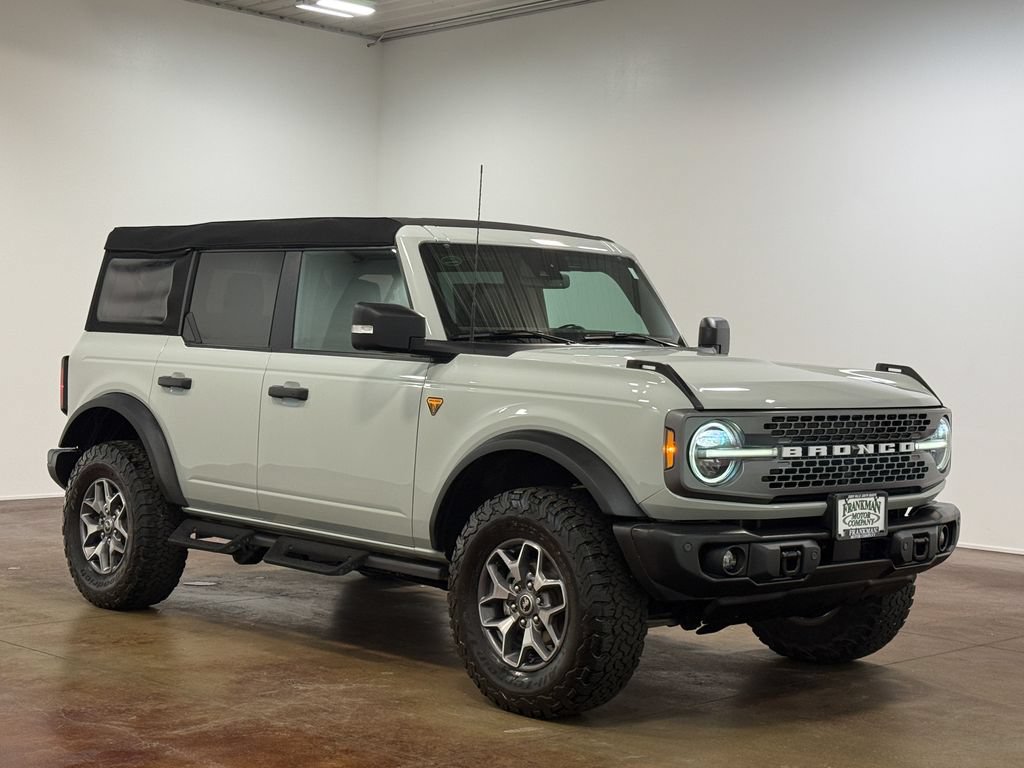 Used 2023 Ford Bronco Badlands AWD/4WD image 22