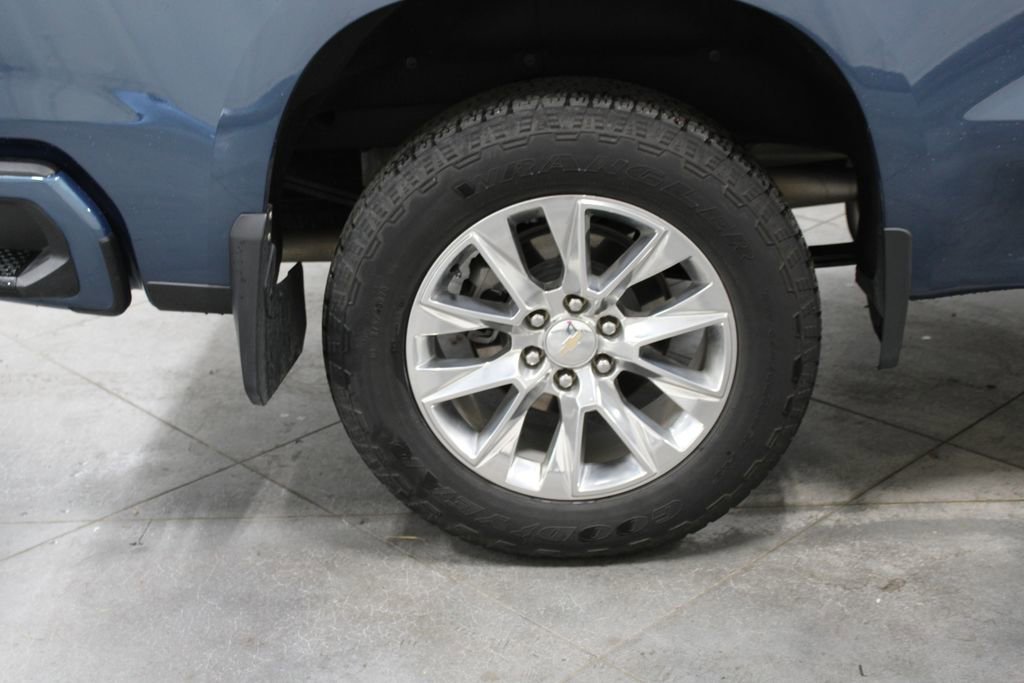 Used 2024 Chevrolet Silverado 1500 High Country w/ High Country Premium Package image 57