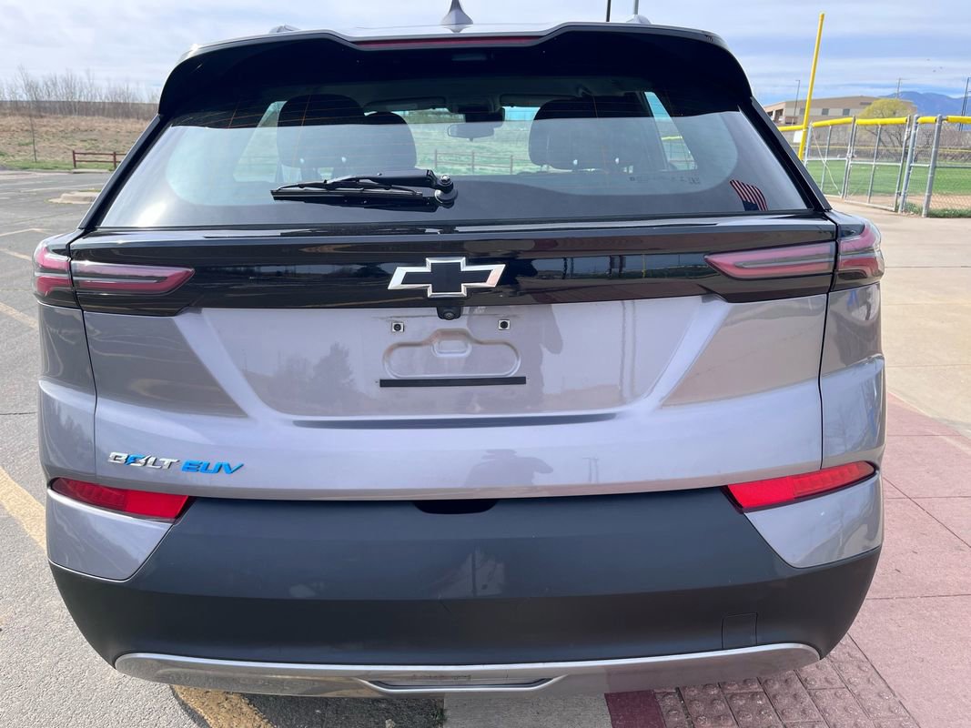 Used 2023 Chevrolet Bolt EUV LT image 5