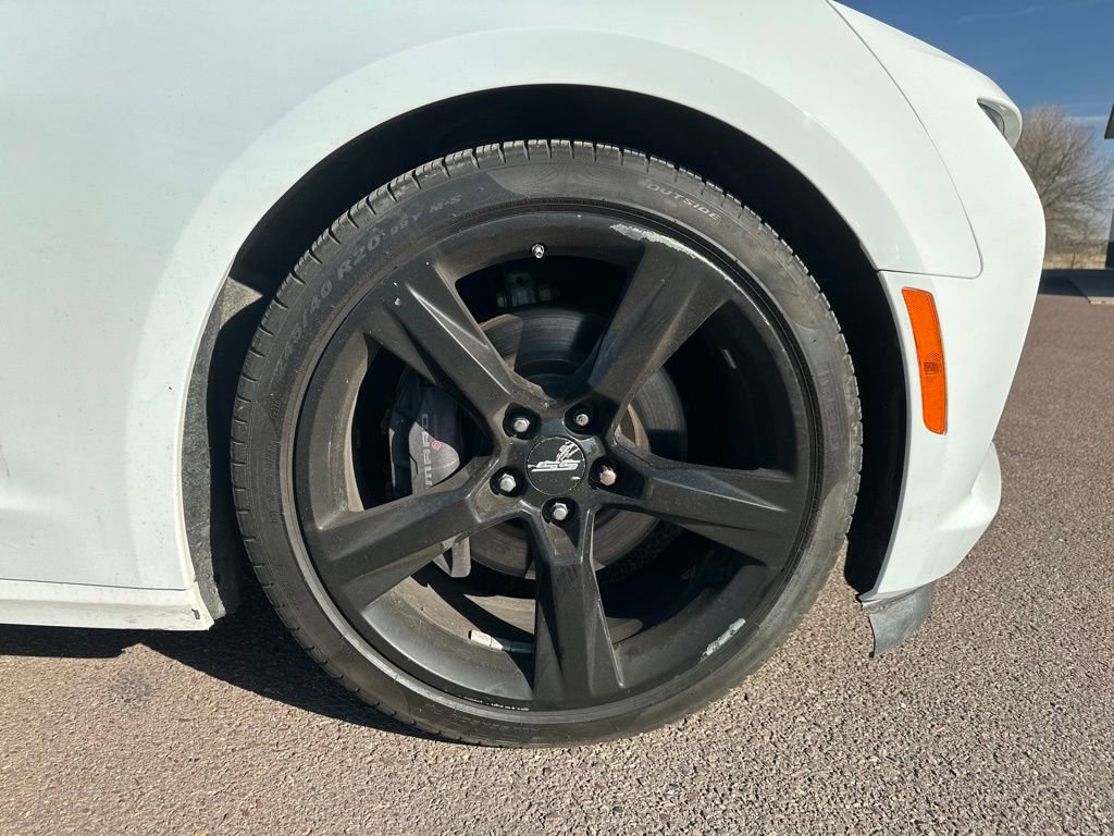 Used 2016 Chevrolet Camaro SS image 36