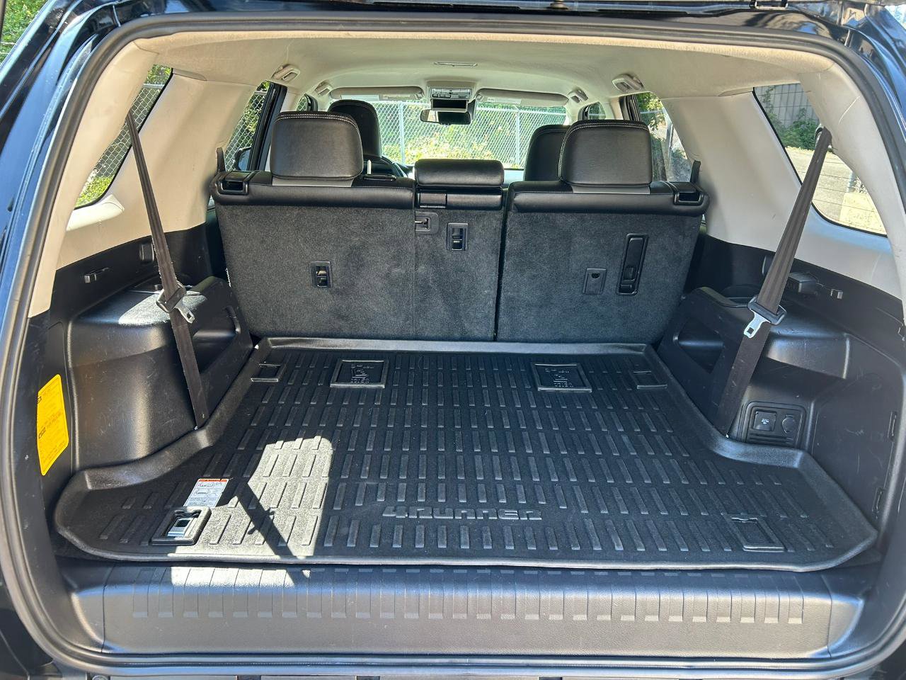 Used 2020 Toyota 4Runner SR5 Premium image 14