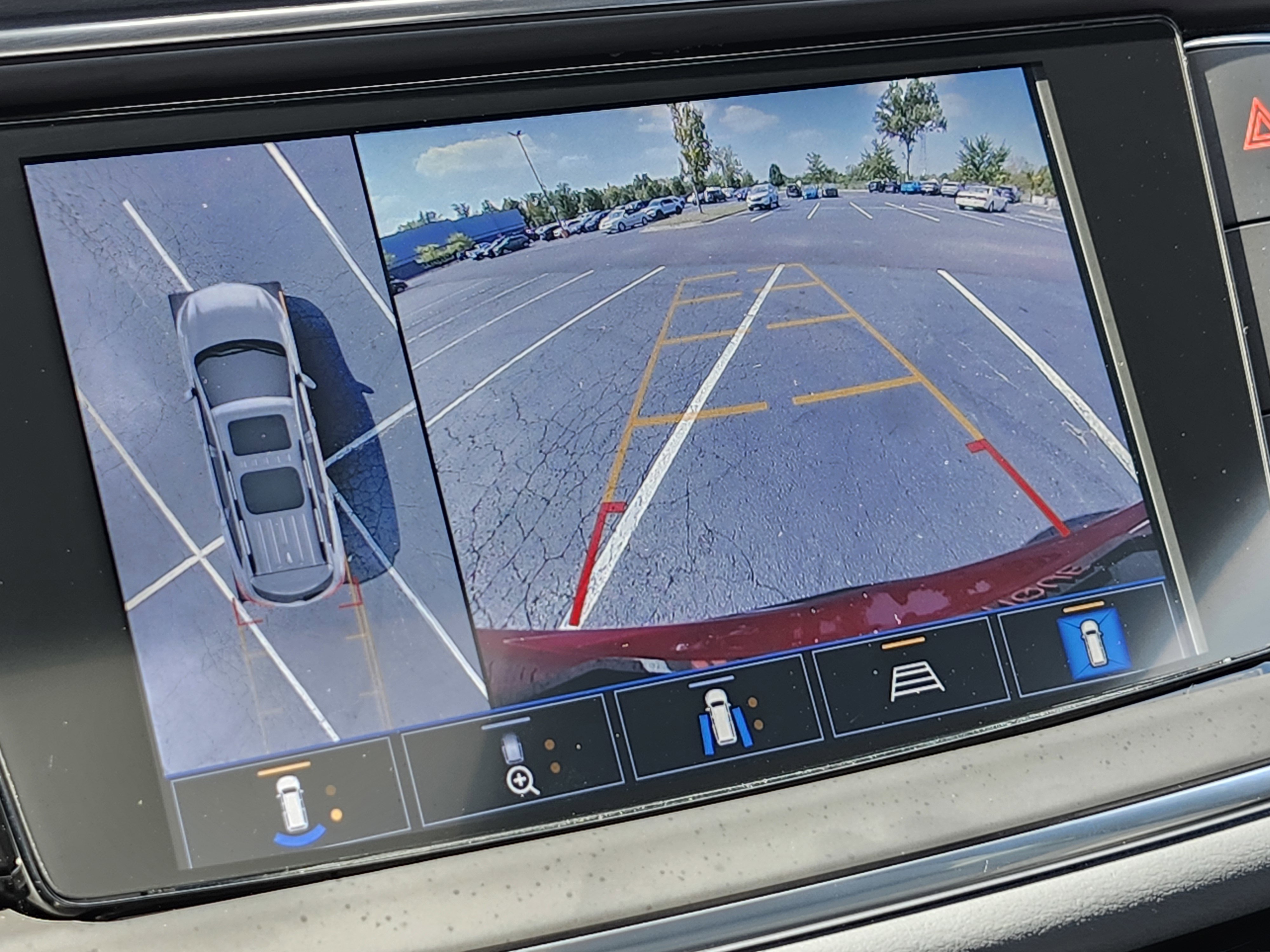 Used 2023 Buick Enclave Premium w/ Experience Buick Package image 26