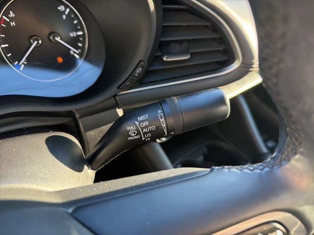 Used 2021 MAZDA MAZDA3 s image 31