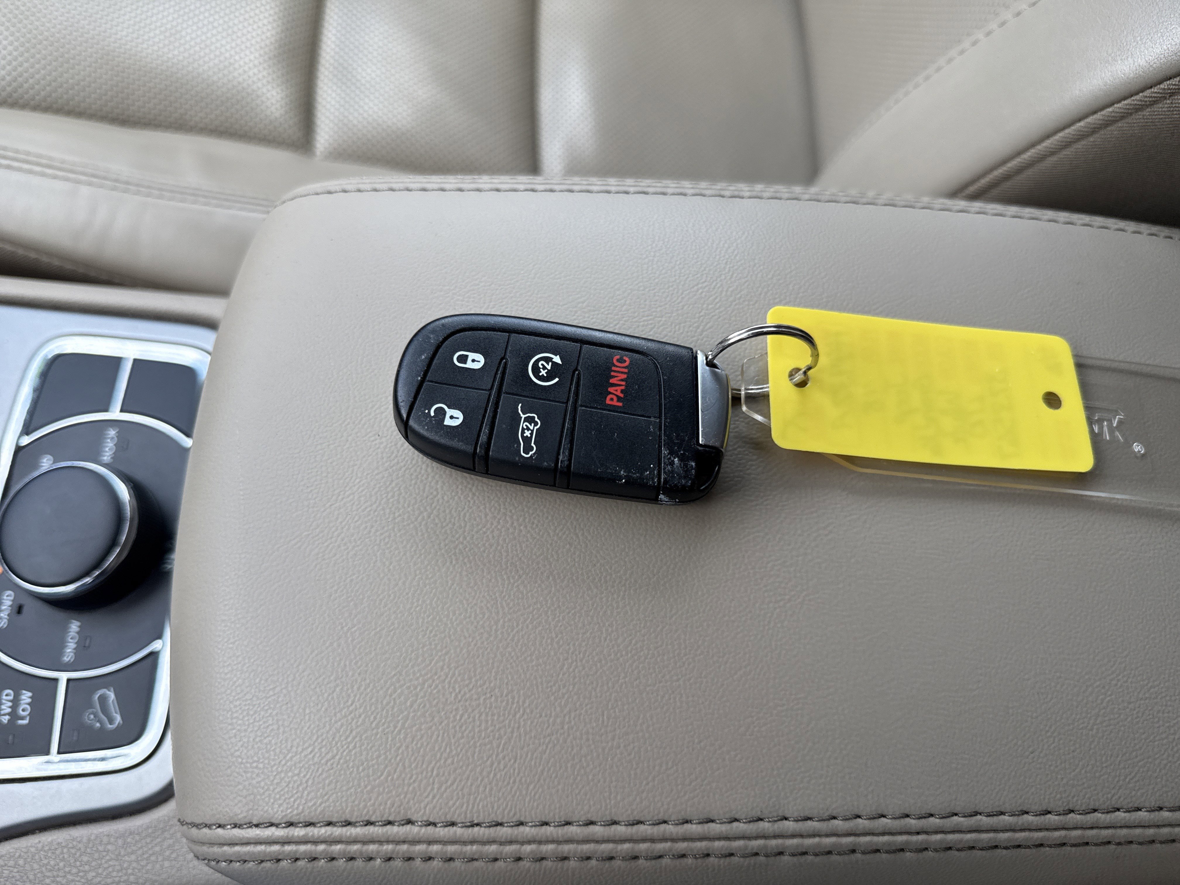 Used 2018 Jeep Grand Cherokee Limited w/ Luxury Group II AWD/4WD image 28