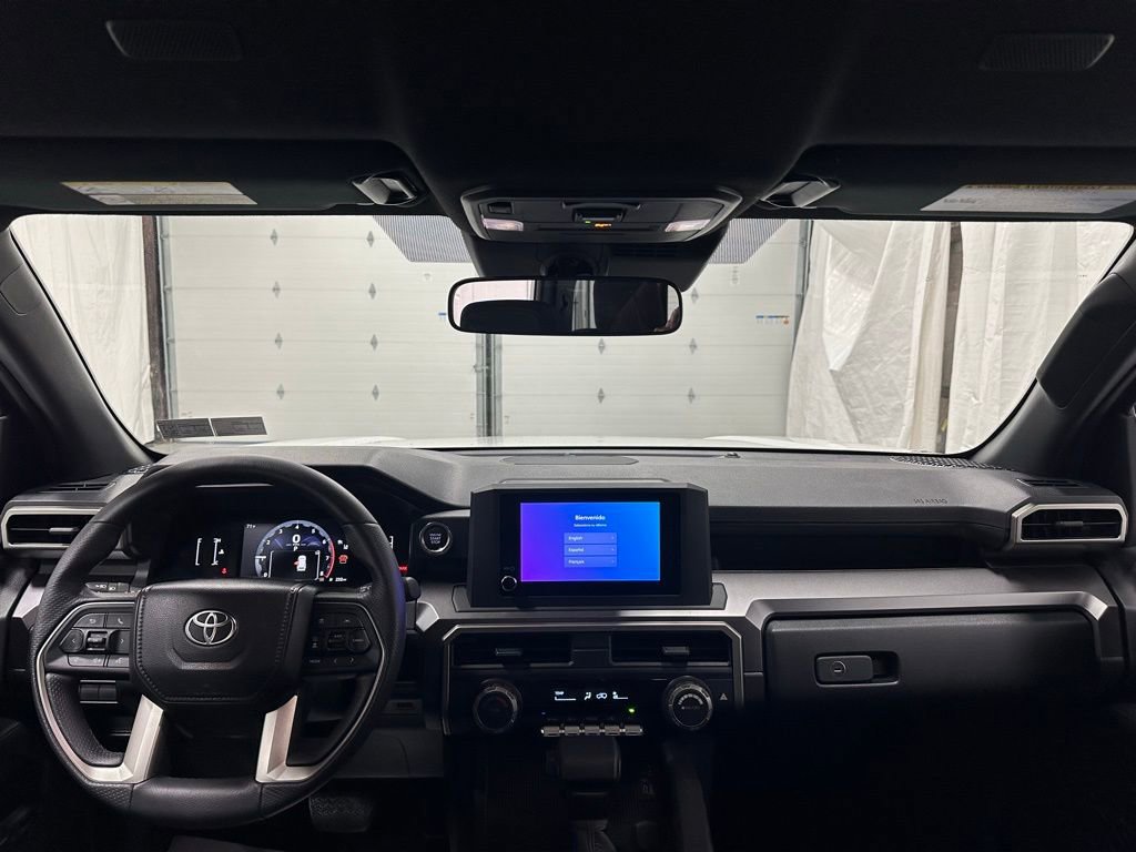 Used 2025 Toyota 4Runner SR5 image 40