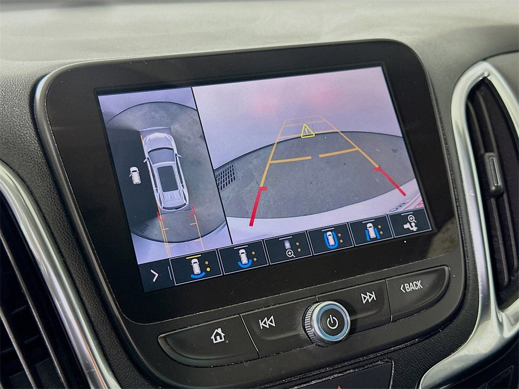 Used 2021 Chevrolet Equinox Premier image 10