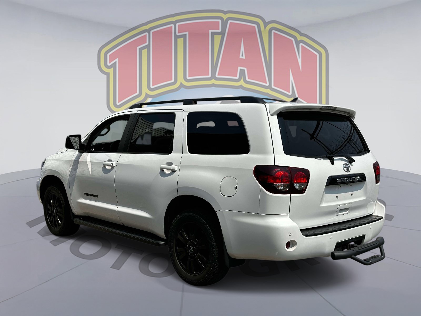 Certified 2018 Toyota Sequoia TRD Sport AWD/4WD image 4