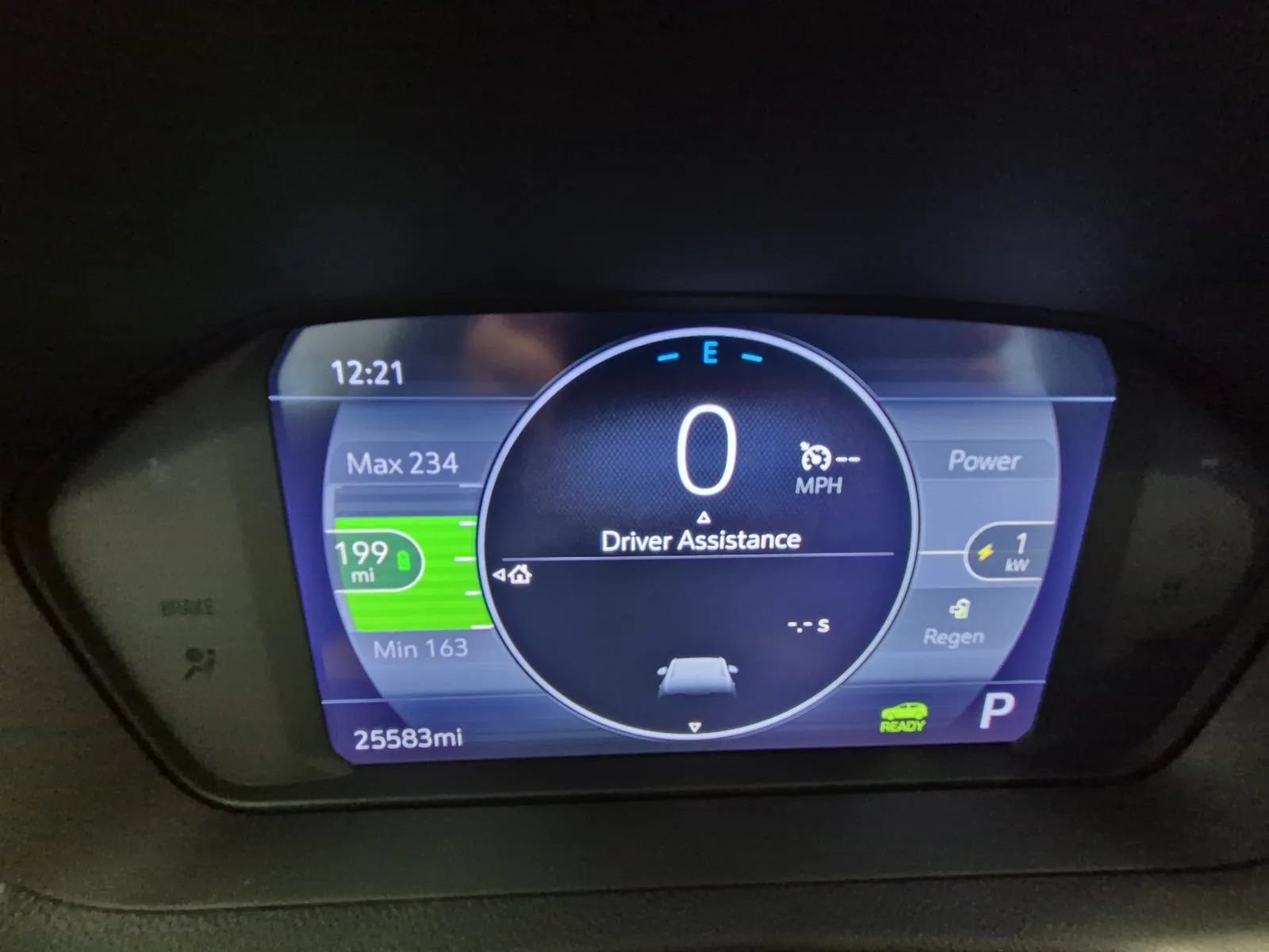 Used 2023 Chevrolet Bolt EUV LT w/ Comfort Package FWD image 27