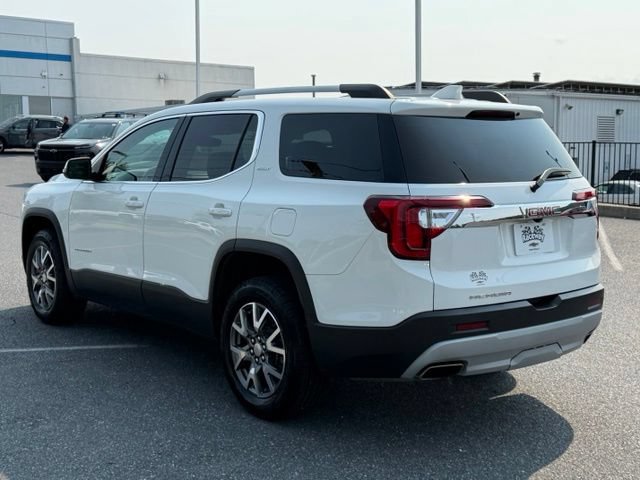 Used 2023 GMC Acadia SLT FWD image 11