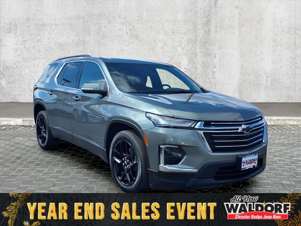 Used 2022 Chevrolet Traverse LT