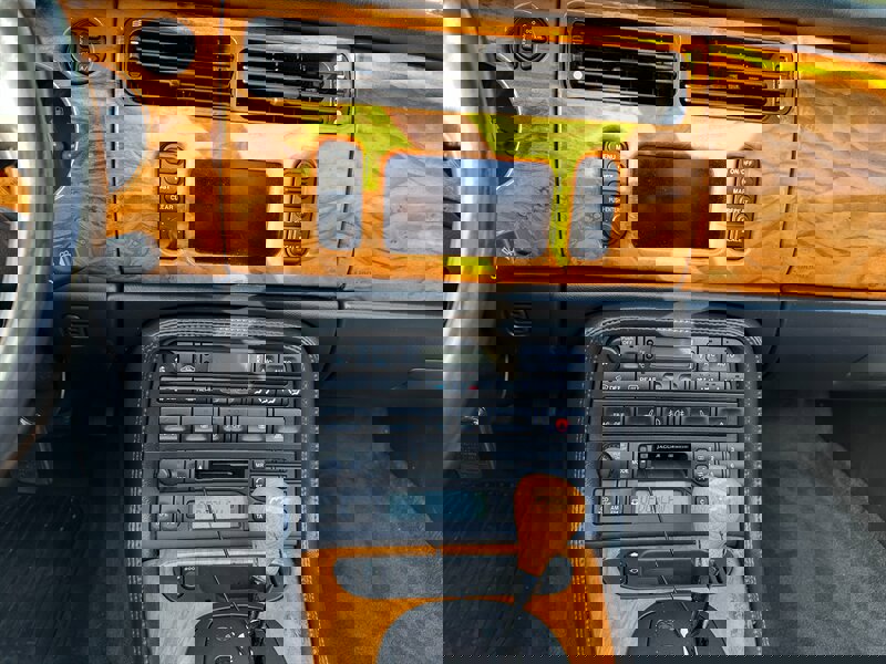 Used 2000 Jaguar XK8 Convertible image 21