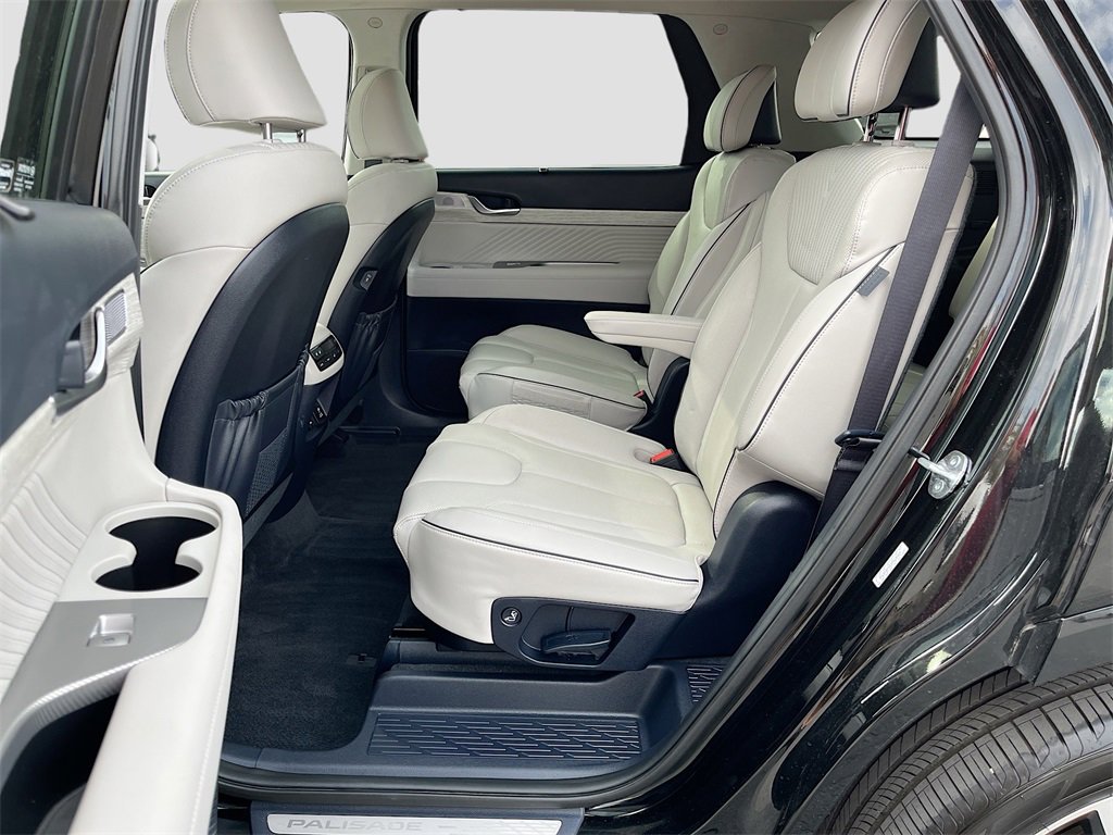 Used 2025 Hyundai Palisade Calligraphy image 26