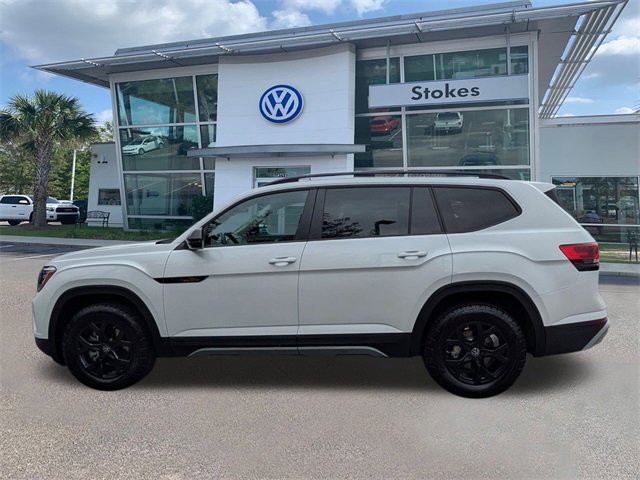 New 2026 Volkswagen Atlas Peak Edition image 7