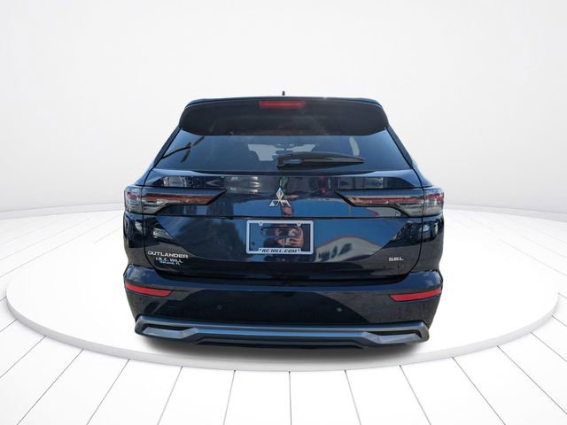 New 2026 Mitsubishi Outlander SEL image 5