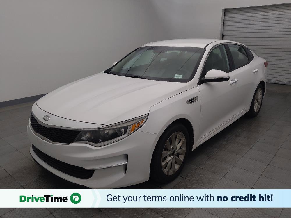 Used 2018 Kia Optima LX w/ 17" Alloy Wheels Package