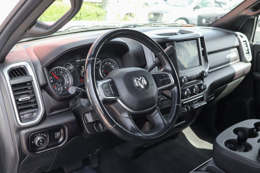 Used 2024 RAM 3500 Big Horn AWD/4WD image 20