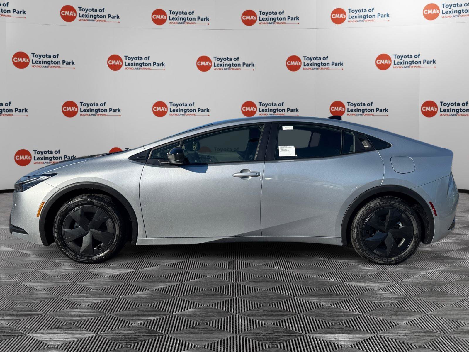 New 2026 Toyota Prius LE image 4