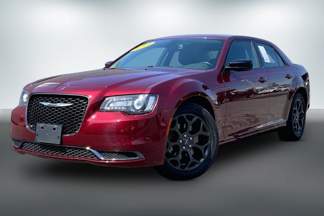 Used 2019 Chrysler 300 Touring w/ Sport Appearance Package AWD/4WD image 12