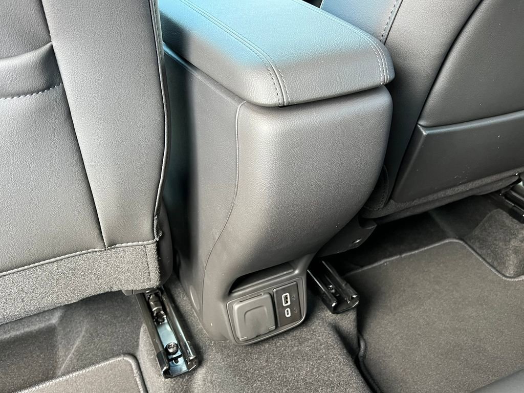 New 2026 Buick Encore GX Avenir w/ Avenir Technology Package image 36