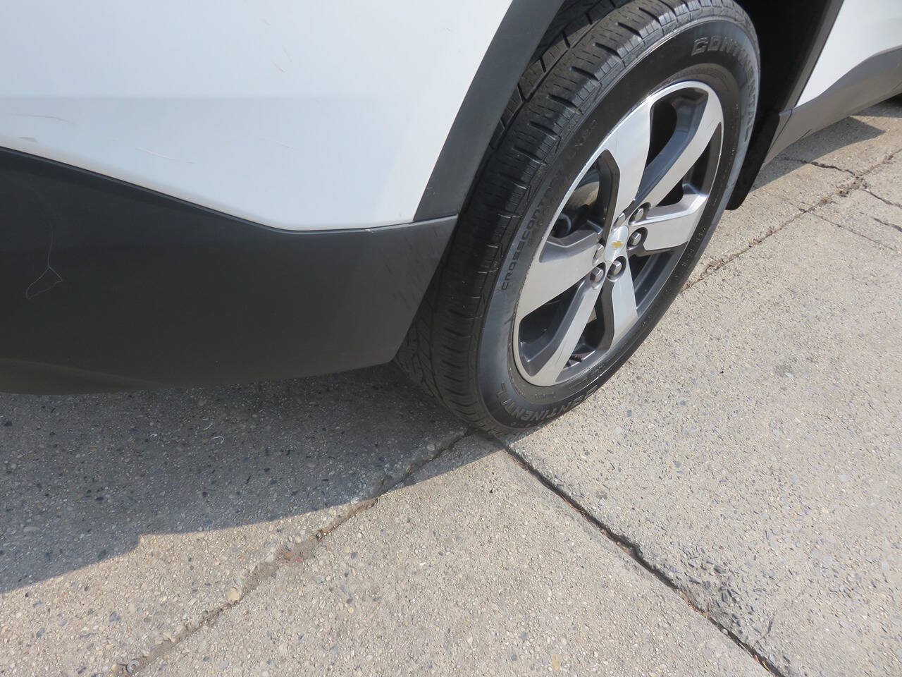 Used 2018 Chevrolet Traverse LT AWD/4WD image 33