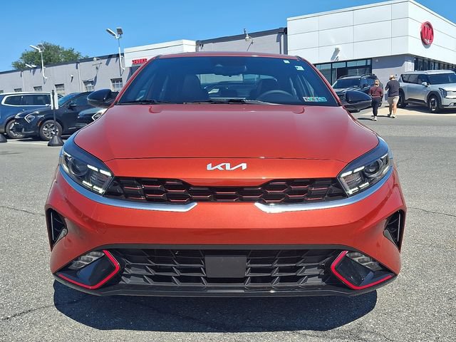 Used 2023 Kia Forte GT-Line w/ GT-Line Premium Package FWD image 2