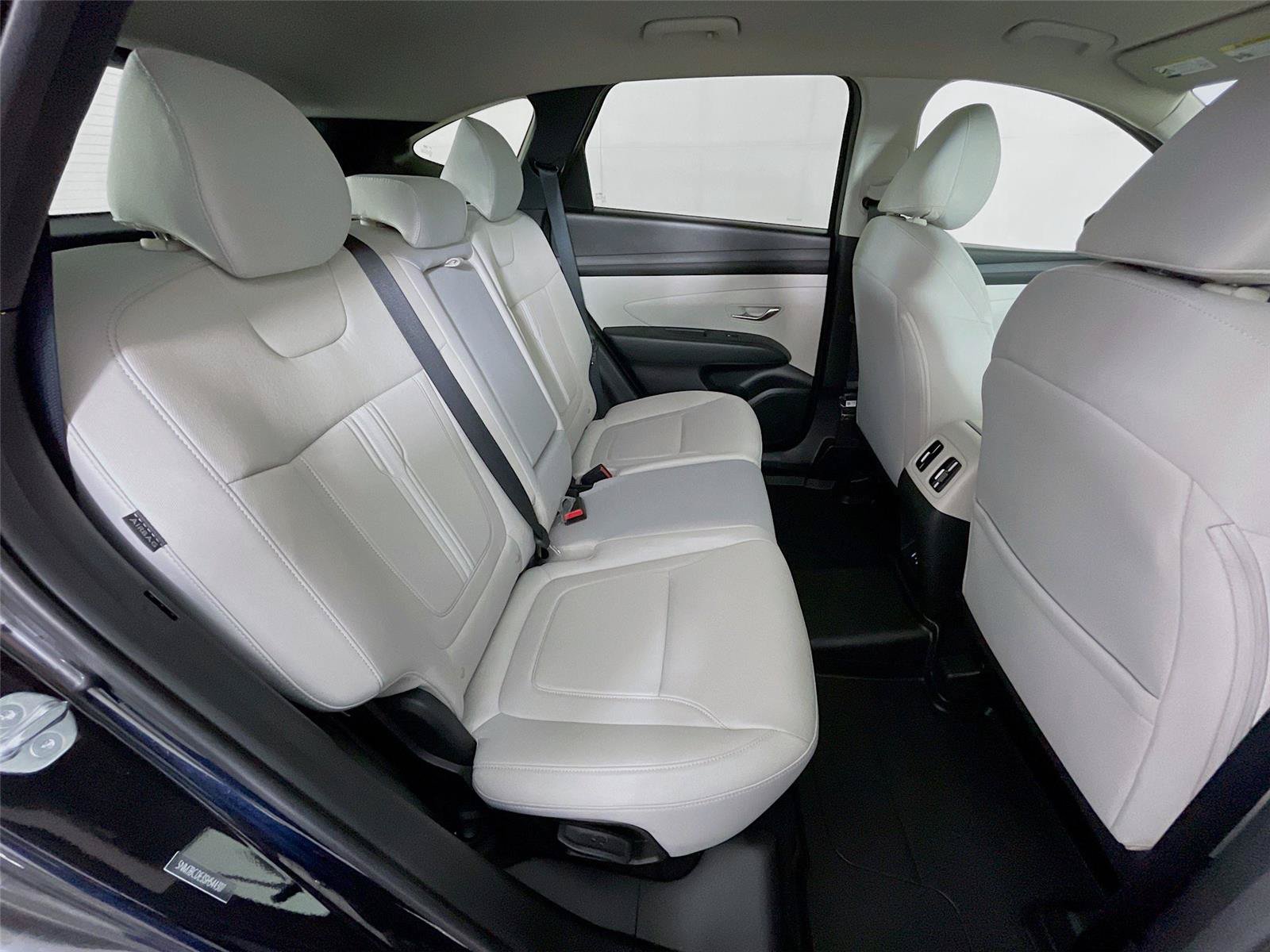 Certified 2025 Hyundai Tucson SEL AWD/4WD image 30