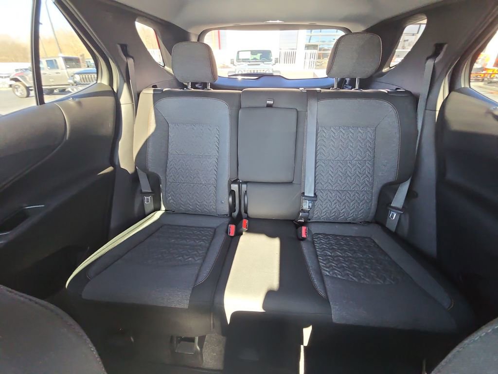 Used 2024 Chevrolet Equinox LT image 20