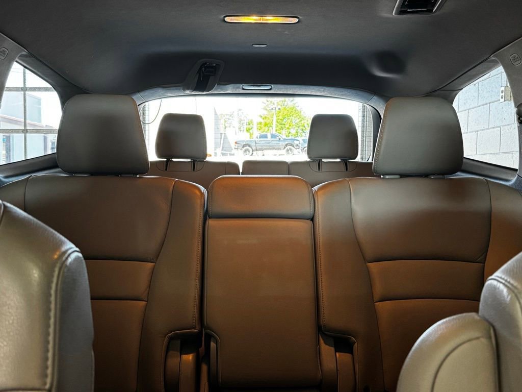 Used 2019 Honda Pilot Touring image 8