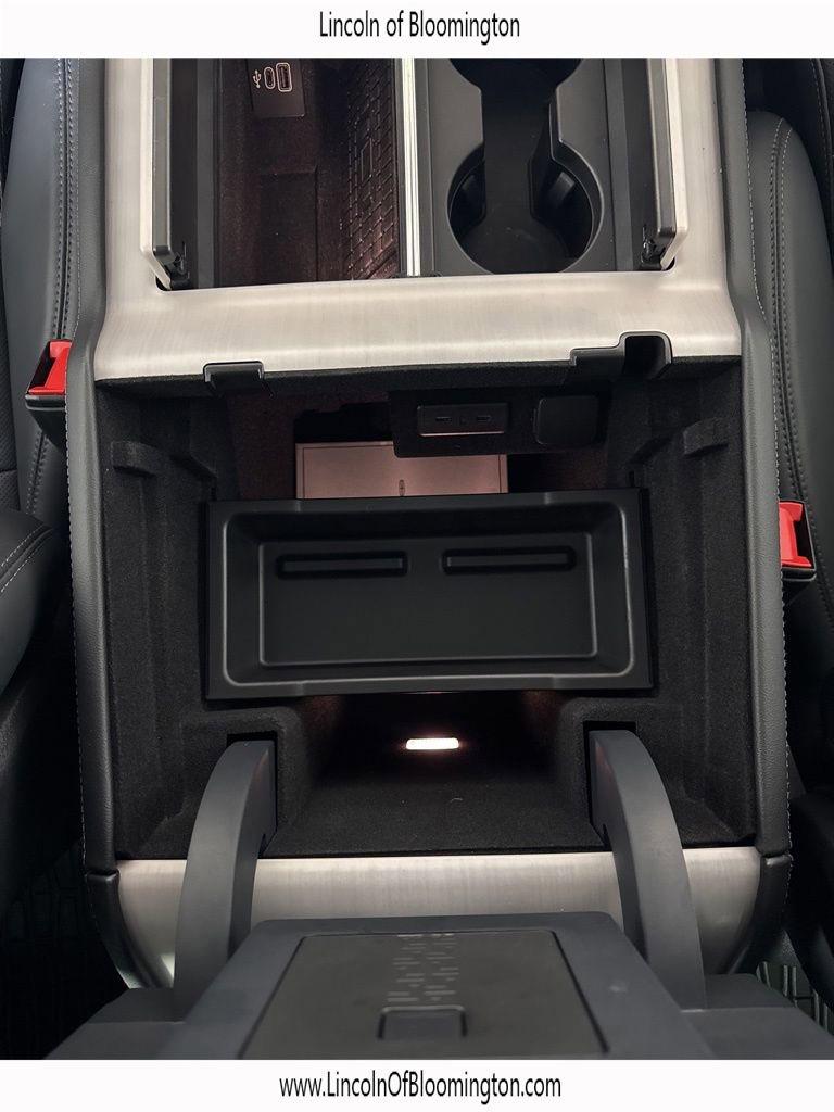 New 2025 Lincoln Navigator L Reserve w/ Jet Appearance Package image 51