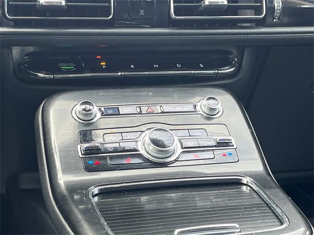 Used 2021 Lincoln Nautilus AWD w/ Equipment Group 101A image 17