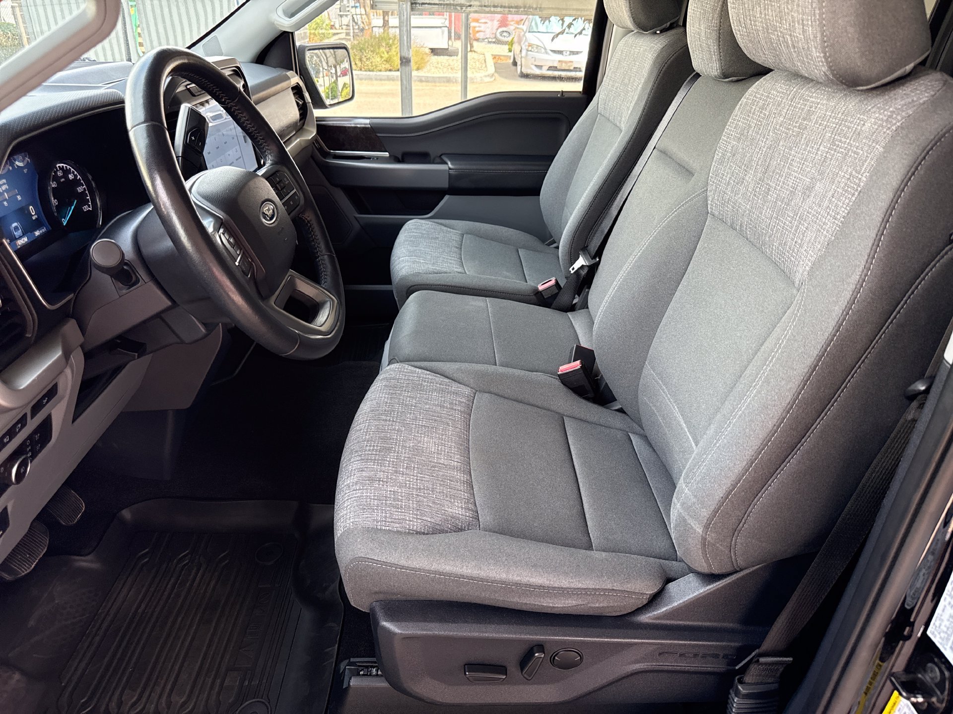 Used 2022 Ford F150 XLT w/ Equipment Group 302A High AWD/4WD image 21