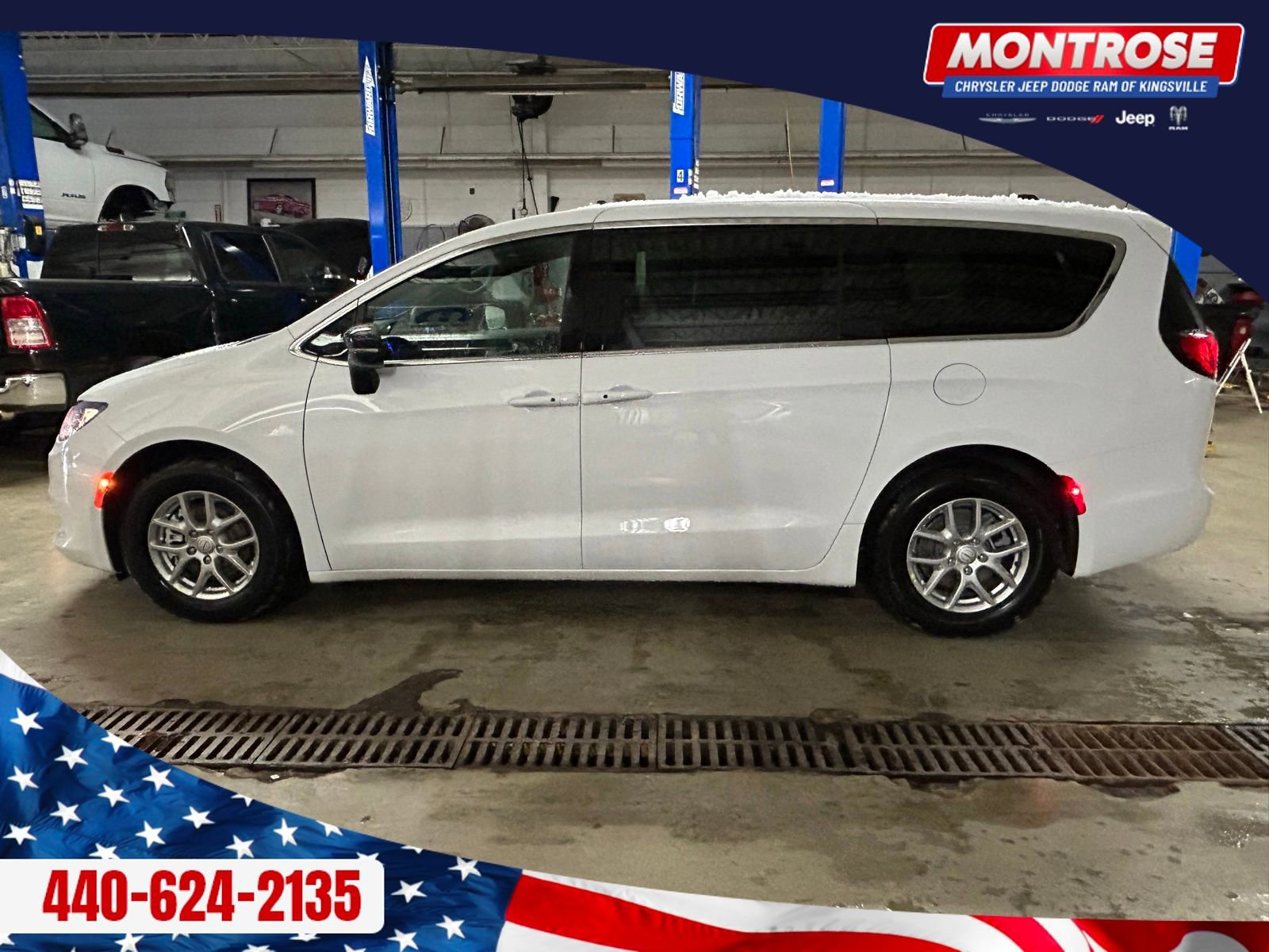 New 2026 Chrysler Voyager LX FWD image 2