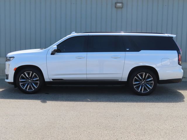 Used 2022 Cadillac Escalade ESV Sport w/ Touring Package image 11