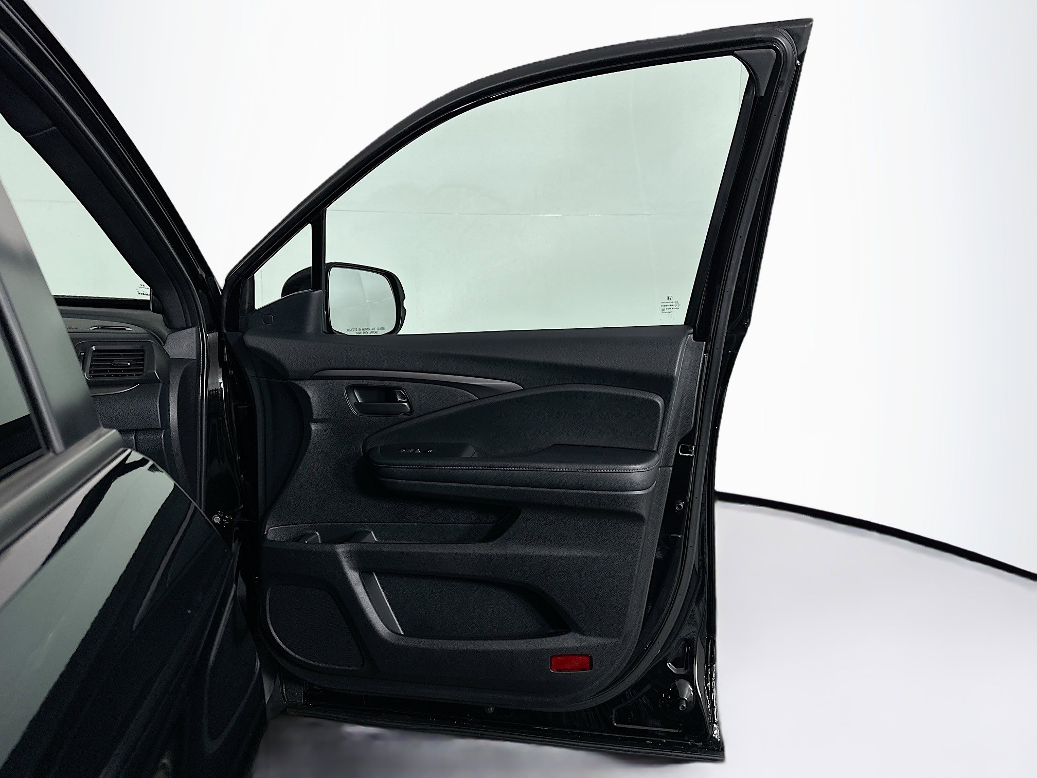 Used 2023 Honda Passport EX-L image 32