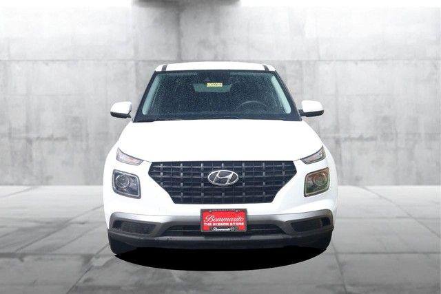 Used 2021 Hyundai Venue SE FWD image 4