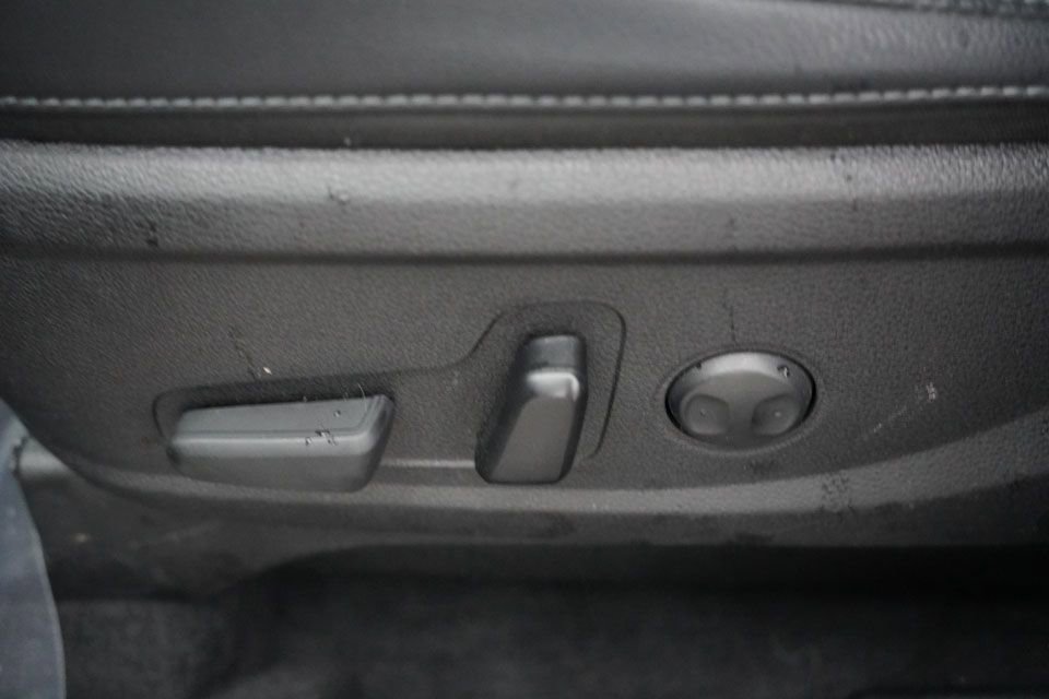 Certified 2024 Kia Telluride EX image 24