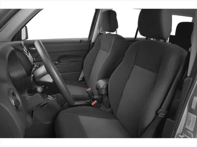 Used 2015 Jeep Patriot Sport w/ Power Value Group FWD image 6